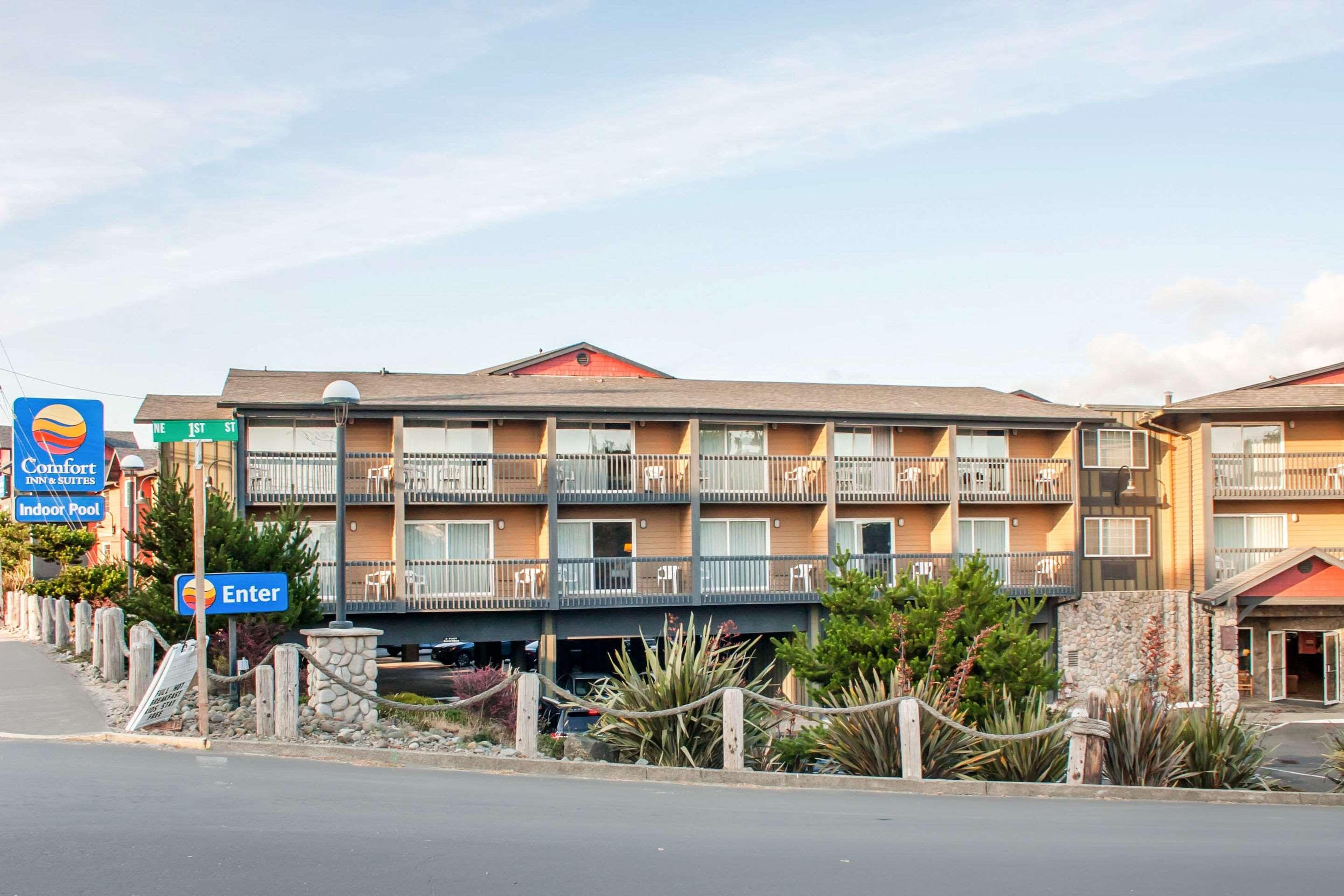 Comfort Inn & Suites Lincoln City Exteriör bild