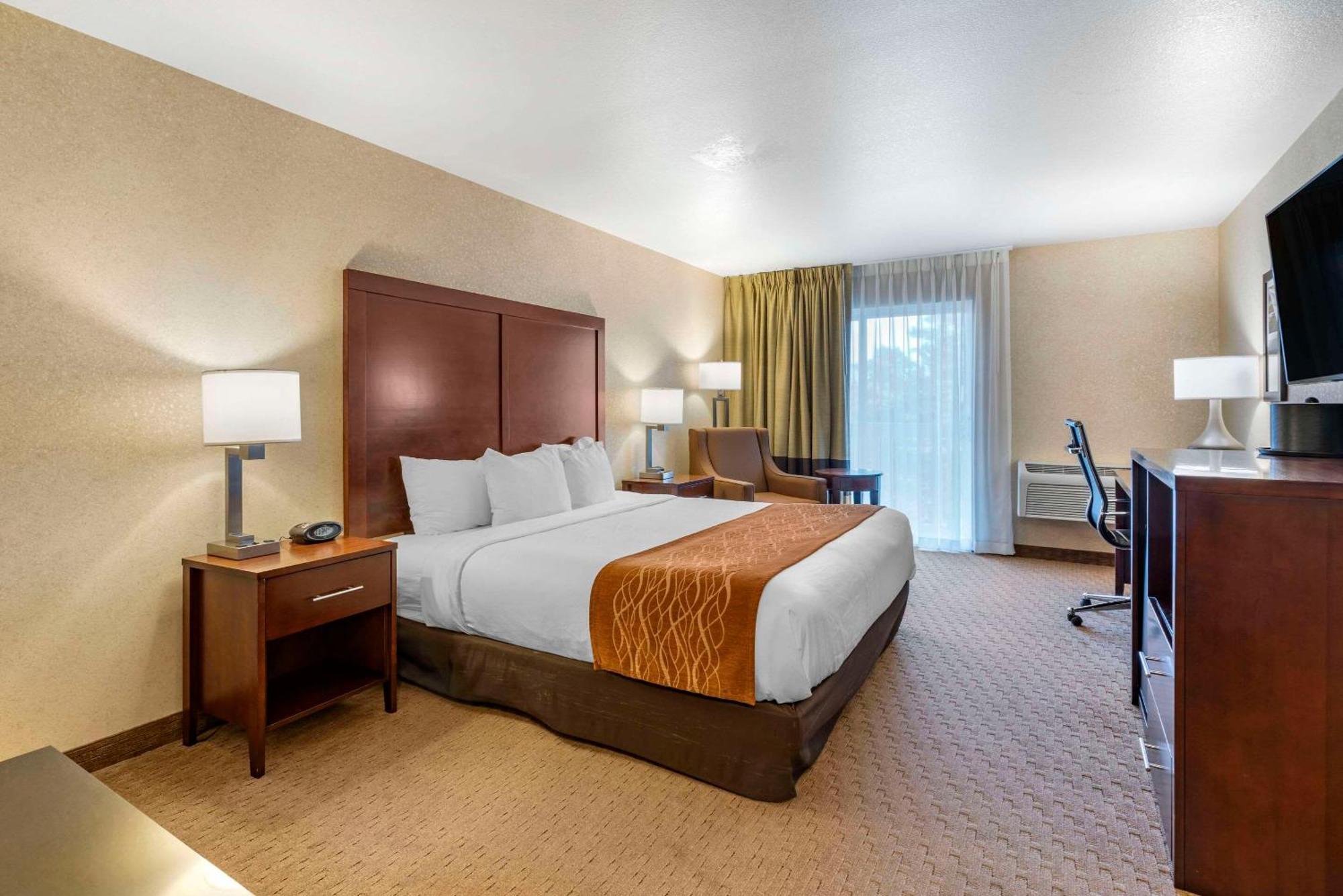Comfort Inn & Suites Lincoln City Exteriör bild