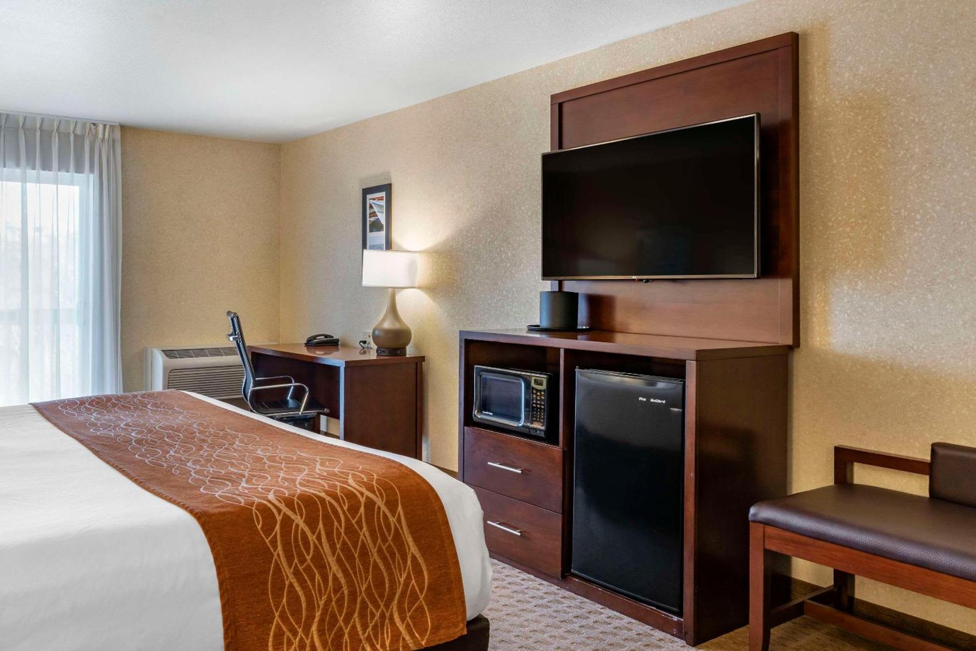 Comfort Inn & Suites Lincoln City Exteriör bild