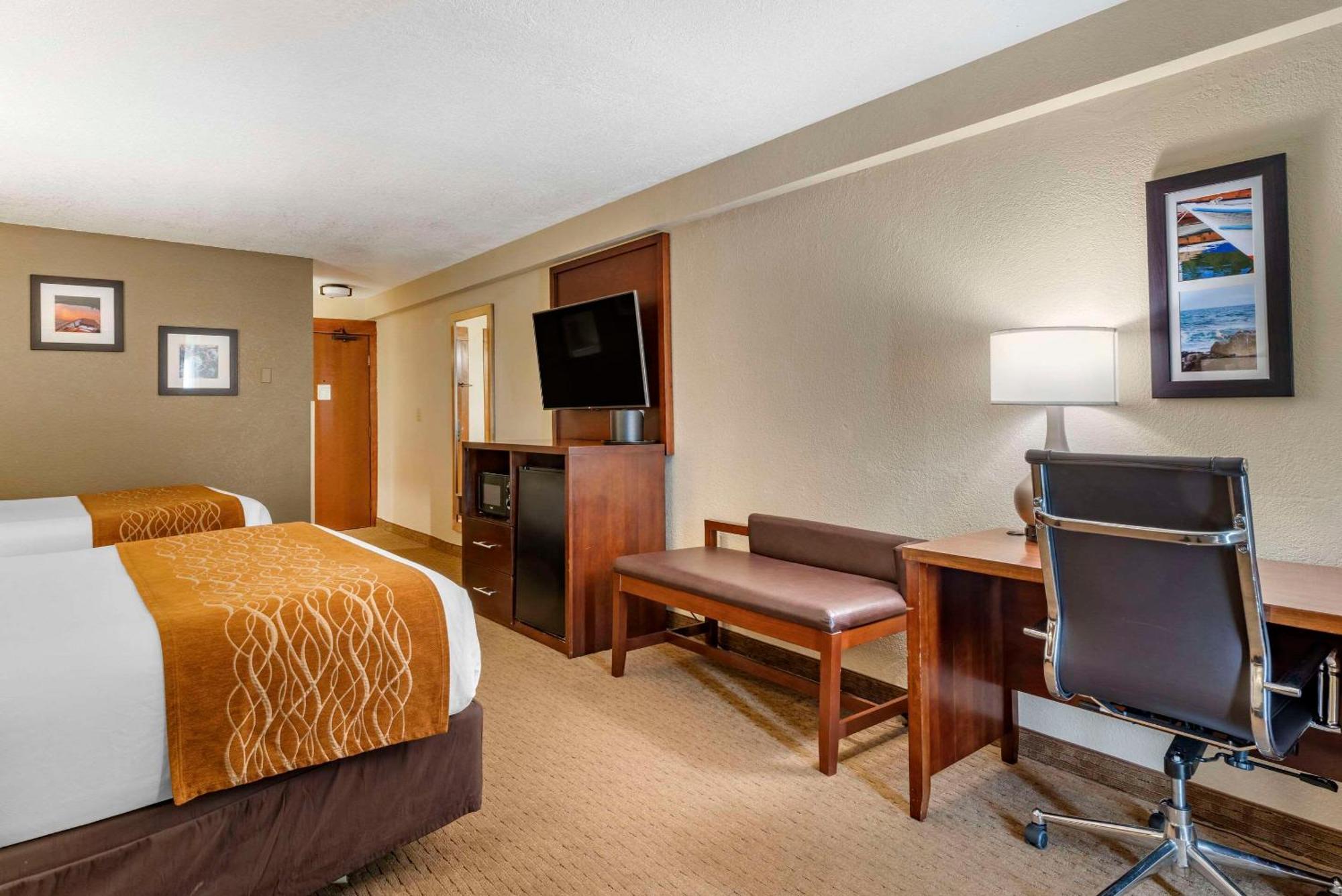 Comfort Inn & Suites Lincoln City Exteriör bild